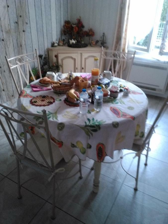Chambre Chez L'Habitant Ambares-et-Lagrave Εξωτερικό φωτογραφία